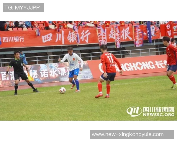 川超精彩绝伦补时逆转遂宁门将头球绝平广安队震撼全场