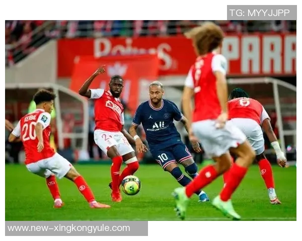 法甲联赛精彩回顾朗斯巴黎双双取胜展现强劲实力